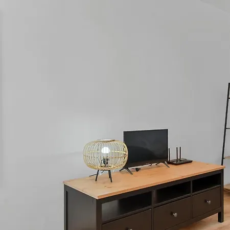 One Studio * Бухарест